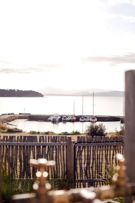 Bruny Boathouse Alonnah Exterior foto